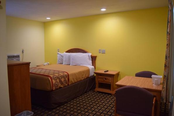 Snelling Motor Inn Mendota Zewnętrze zdjęcie