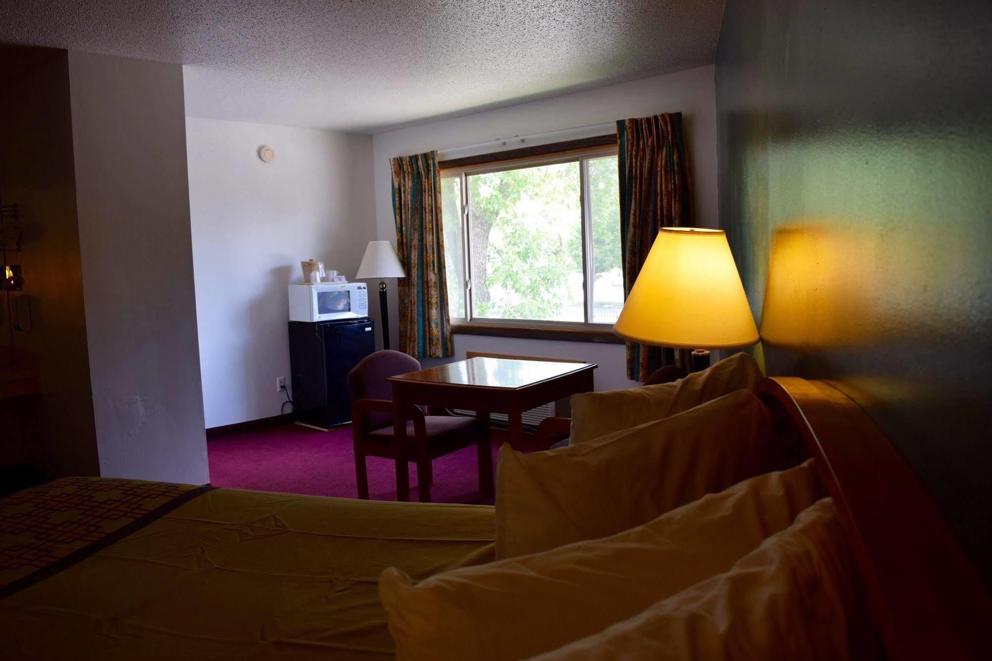 Snelling Motor Inn Mendota Zewnętrze zdjęcie