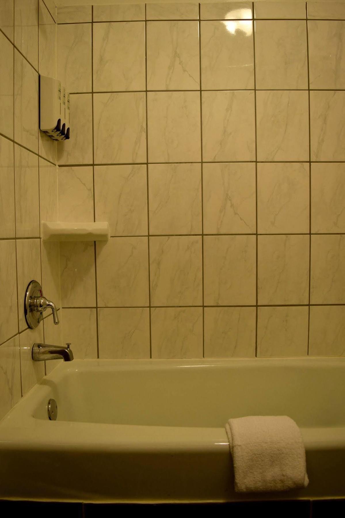 Snelling Motor Inn Mendota Zewnętrze zdjęcie