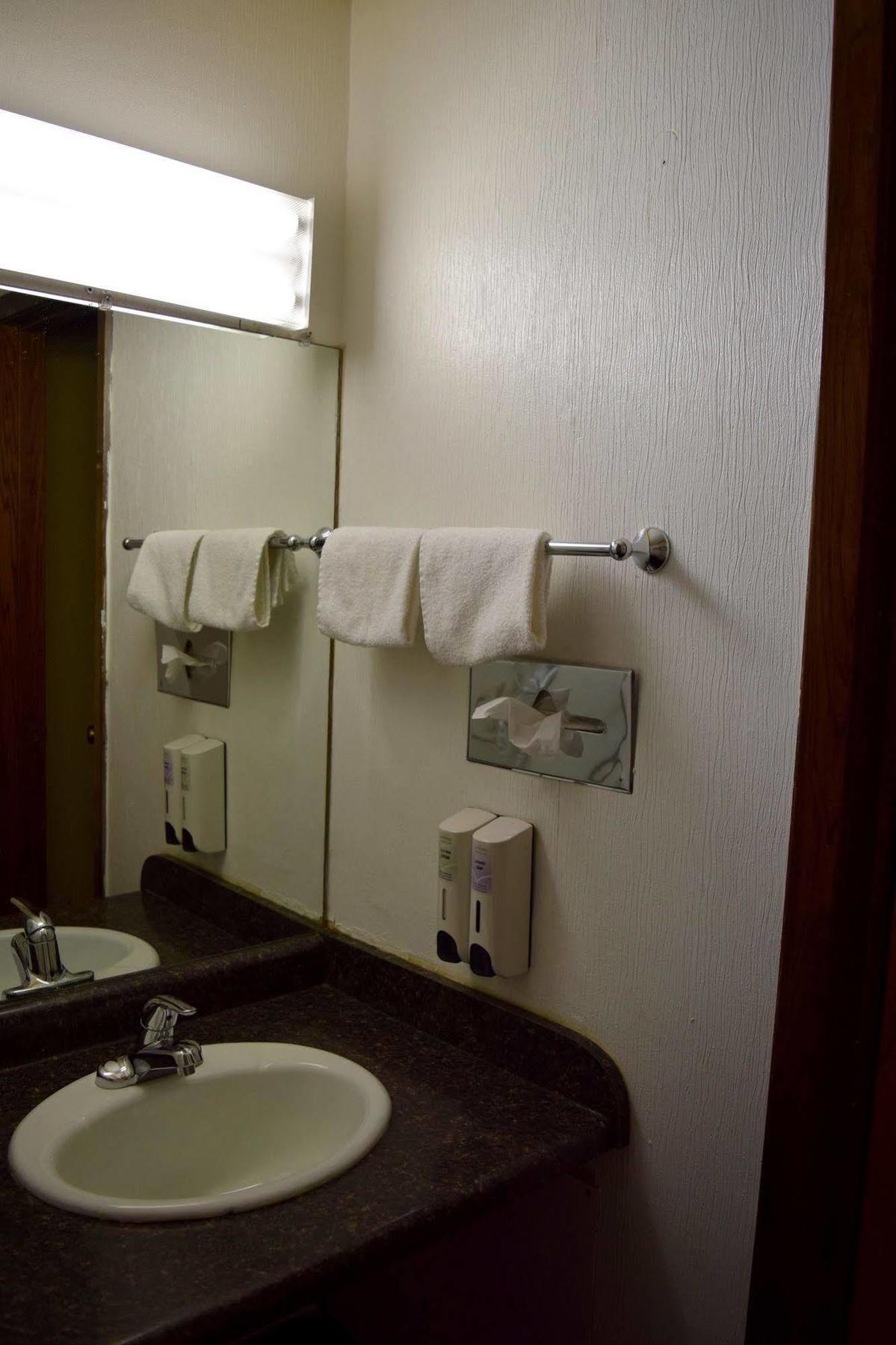 Snelling Motor Inn Mendota Zewnętrze zdjęcie